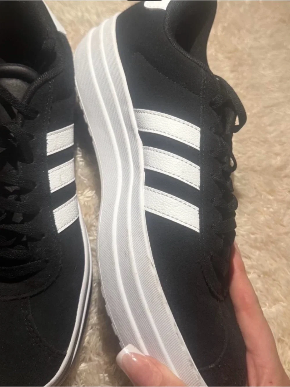 adidas classic low